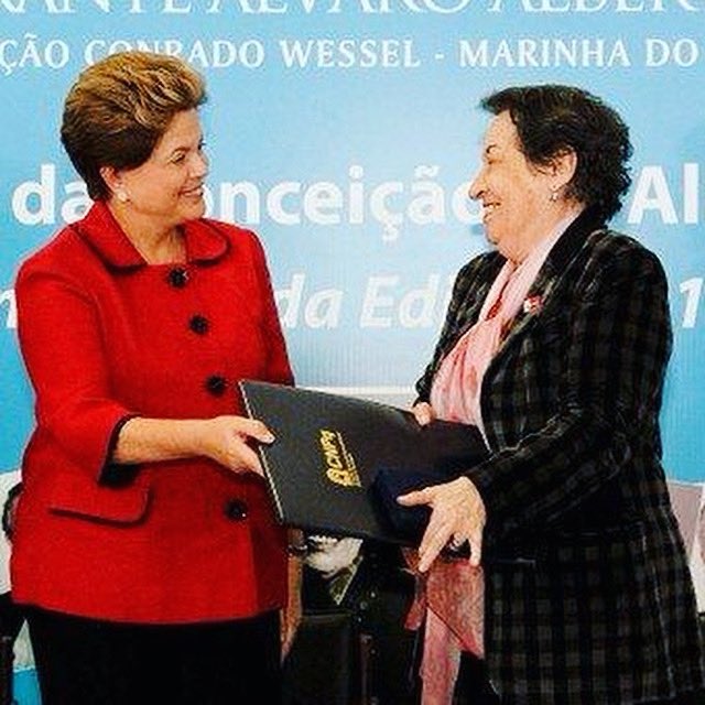 Dilma Rousseff tweet media