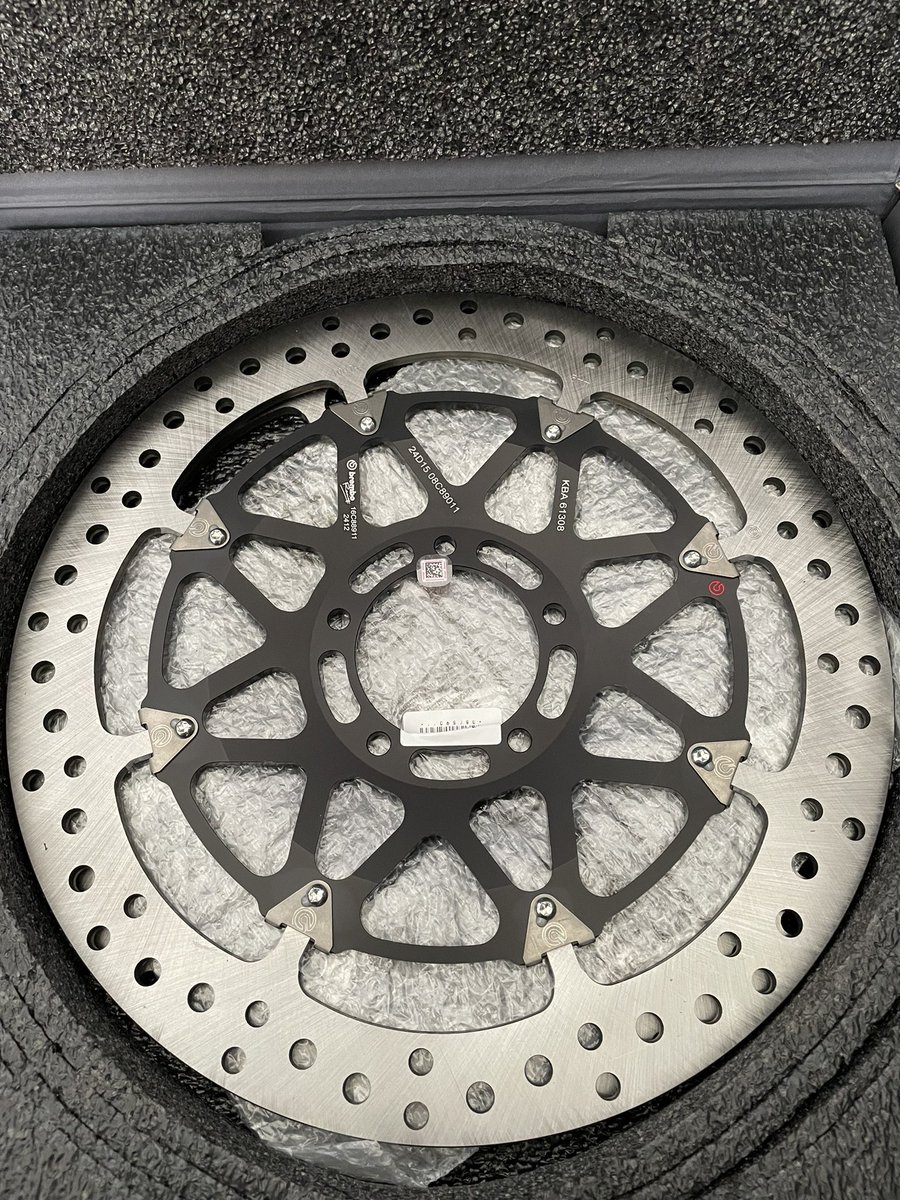 New discs, waiting on the pads &amp; then I’ll fit them #brembo #tdrive #stoppingonasixpence