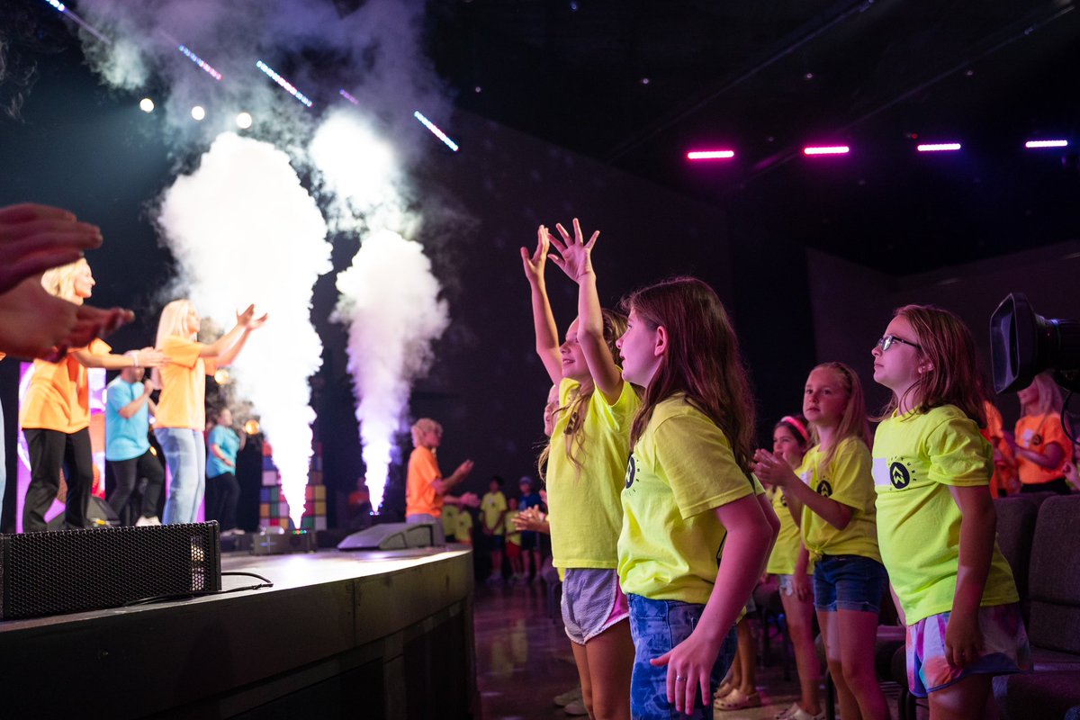 adamcox528's tweet photo. Adventure Week 2024! 🎉🥳We had an incredible time filled with kids hearing the Good News that Jesus died on the Cross and rose again for us! 129 kids gave their life to Christ and 10,691 dollars raised for missions!! 🙌🏻🙌🏻 https://t.co/XDlcYX3ual