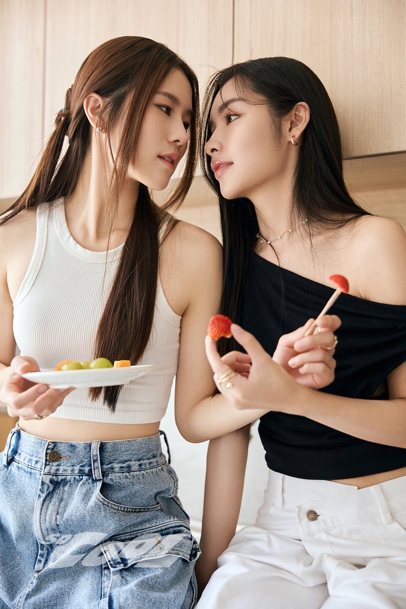Lookkaeww_k's tweet photo. Wanna cook together? 🍳🍎
(SoCool Magazine)

LOOKKAEW GLOW 08
#lookkaewkamollak
#อนันกมล #Anunkamol https://t.co/uY6KqG0dlJ