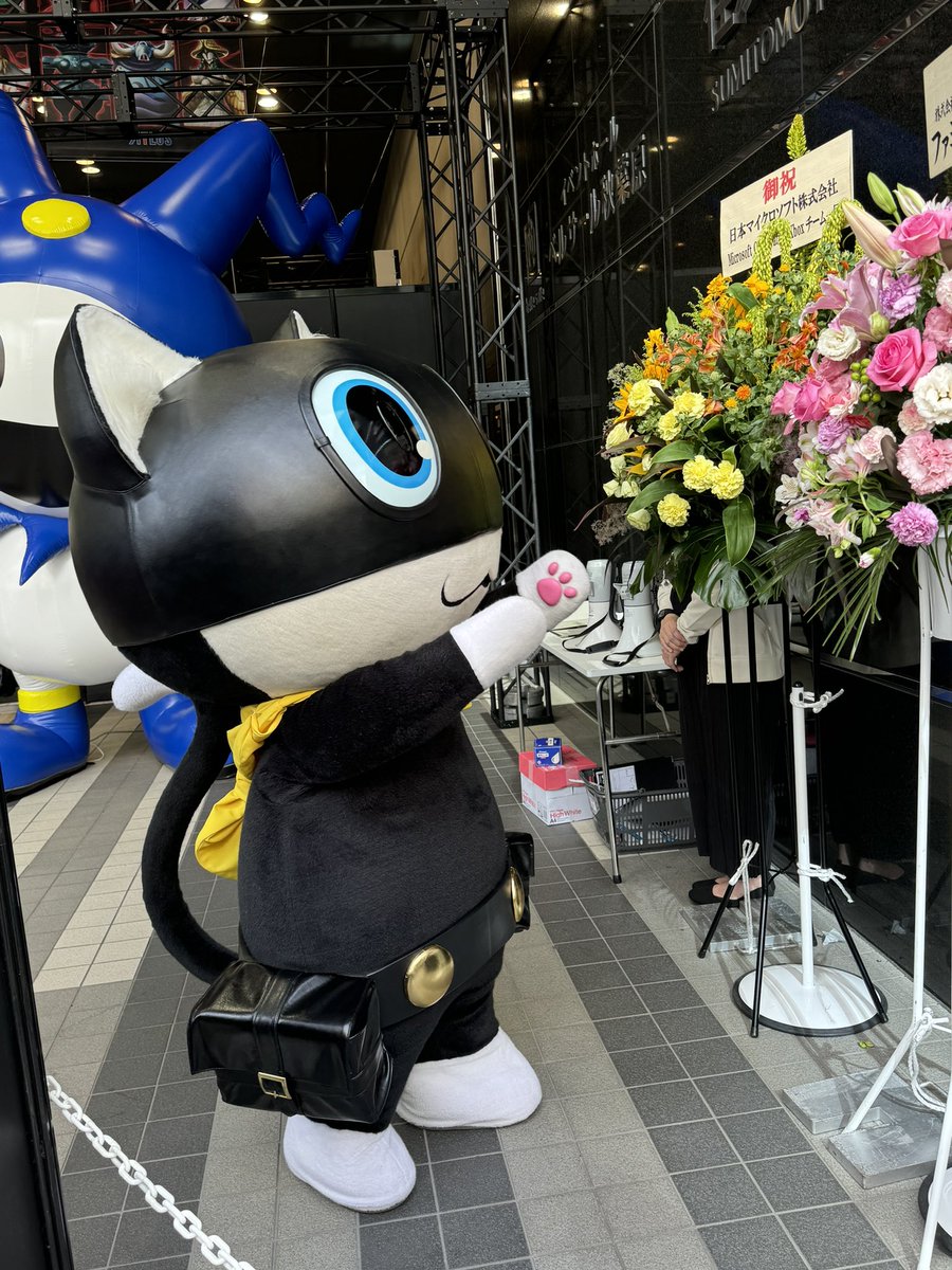 smhr0425_'s tweet photo. めちゃくちゃ可愛いクマとモルガナの写真撮れましたアトラスフェスありがとう https://t.co/KcMICjWFrB