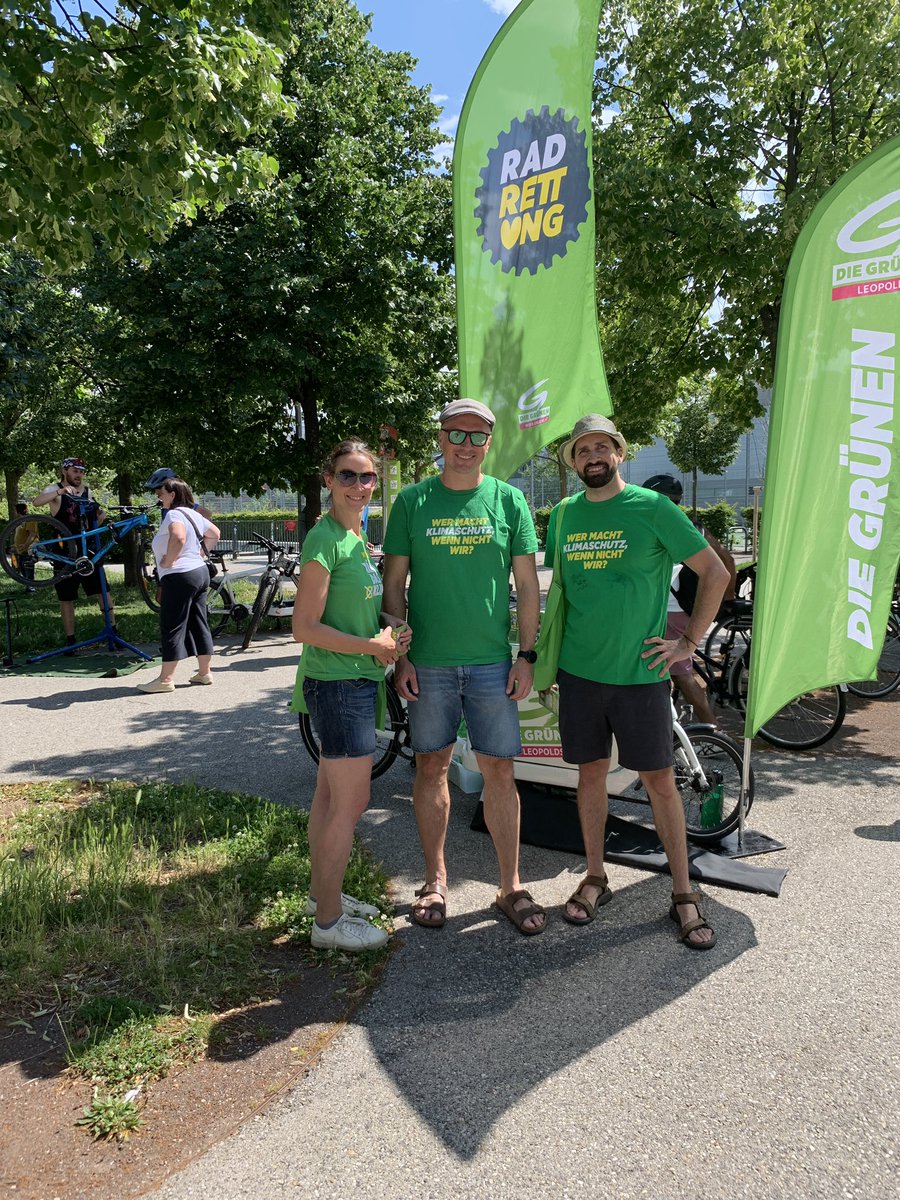 grueneleo's tweet photo. #Radrettung: bis 18h beim Bednar-Park (Krakauerstraße) und die nächsten Termine im Herbst #checkyourbike https://t.co/Yl7Uml6CCE
