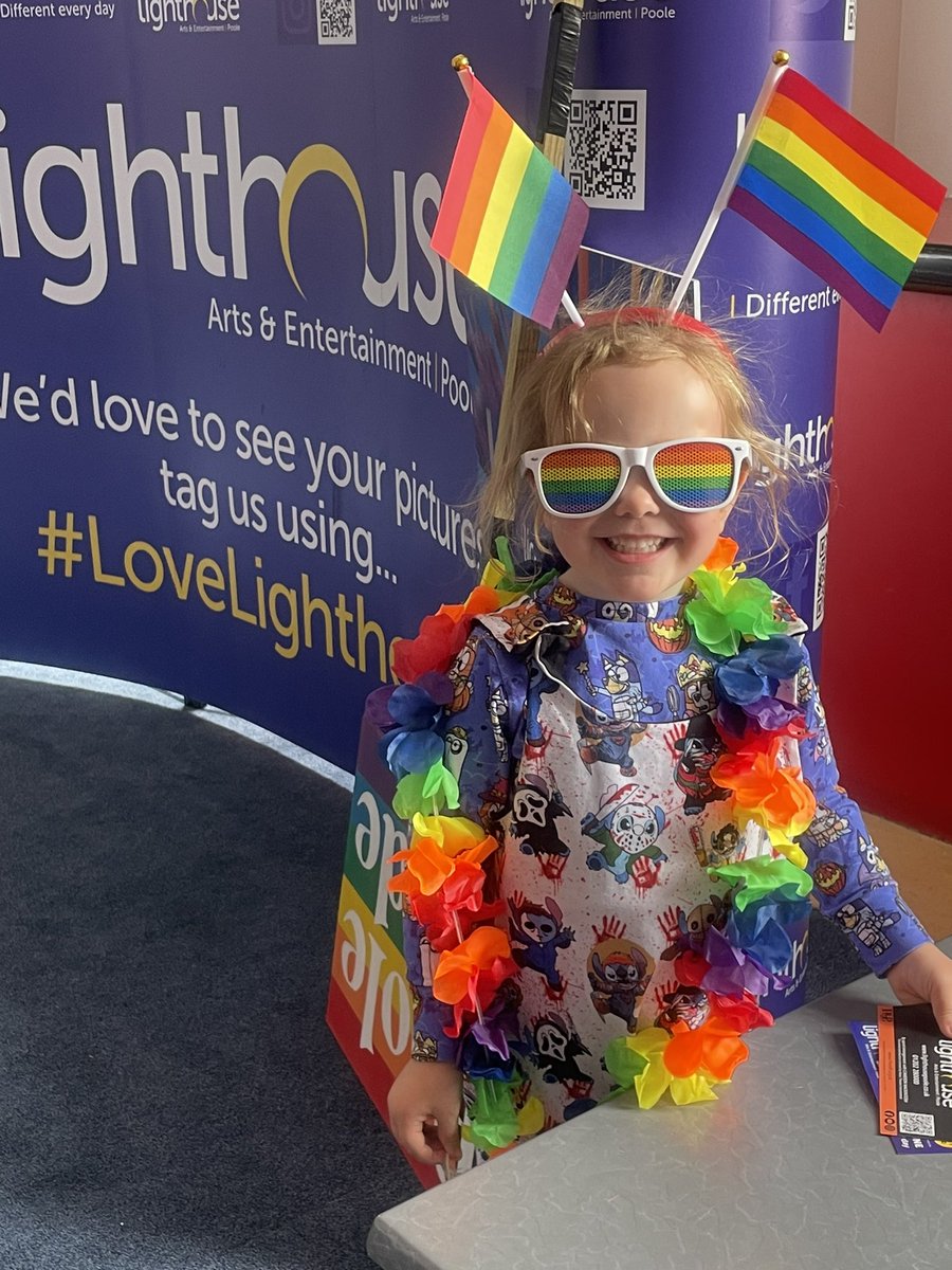LighthousePoole's tweet photo. π be-You- tiful π
#poolepride #comeasyouare #lovepoole https://t.co/y2linil8yD