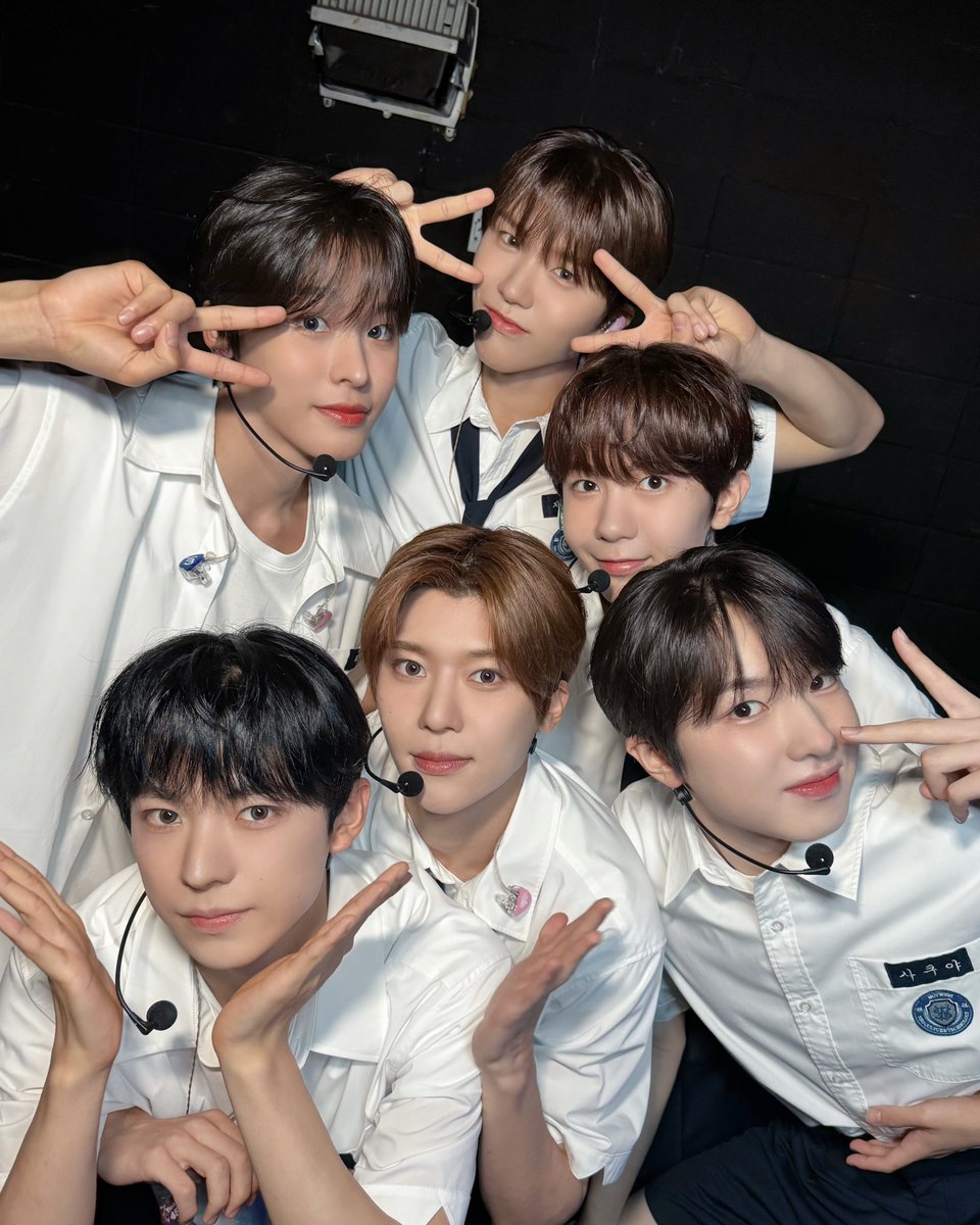 nctwishofficial's tweet image. 여러분 오늘 재밌었나요??
저는 여러분 덕분에 너~~~~무 재밌었어요🥴앞으로 더더 많은 추억들 만들어보자잉
사랑해용😘좋은 꿈 꾸세료💫🍀
#RYO #료 #リョウ #NCTWISH #NCTWISH_SCHOOL_of_WISH #JEONJU