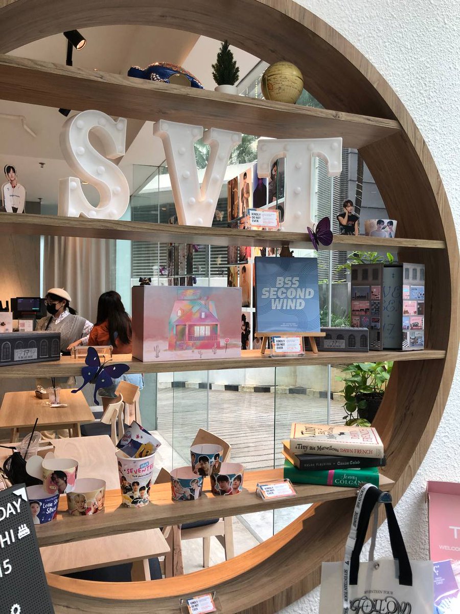 elleyvalley's tweet photo. our first cse @WonderGlace!
the staff are all very friendly and the deco is very very pretty ๐ฅน went to this one for my sis @reysichie ๐ซก
#SpellOnMe #SpellOnMeJun #SpellOnMeHoshi https://t.co/OS9D5tcPfM