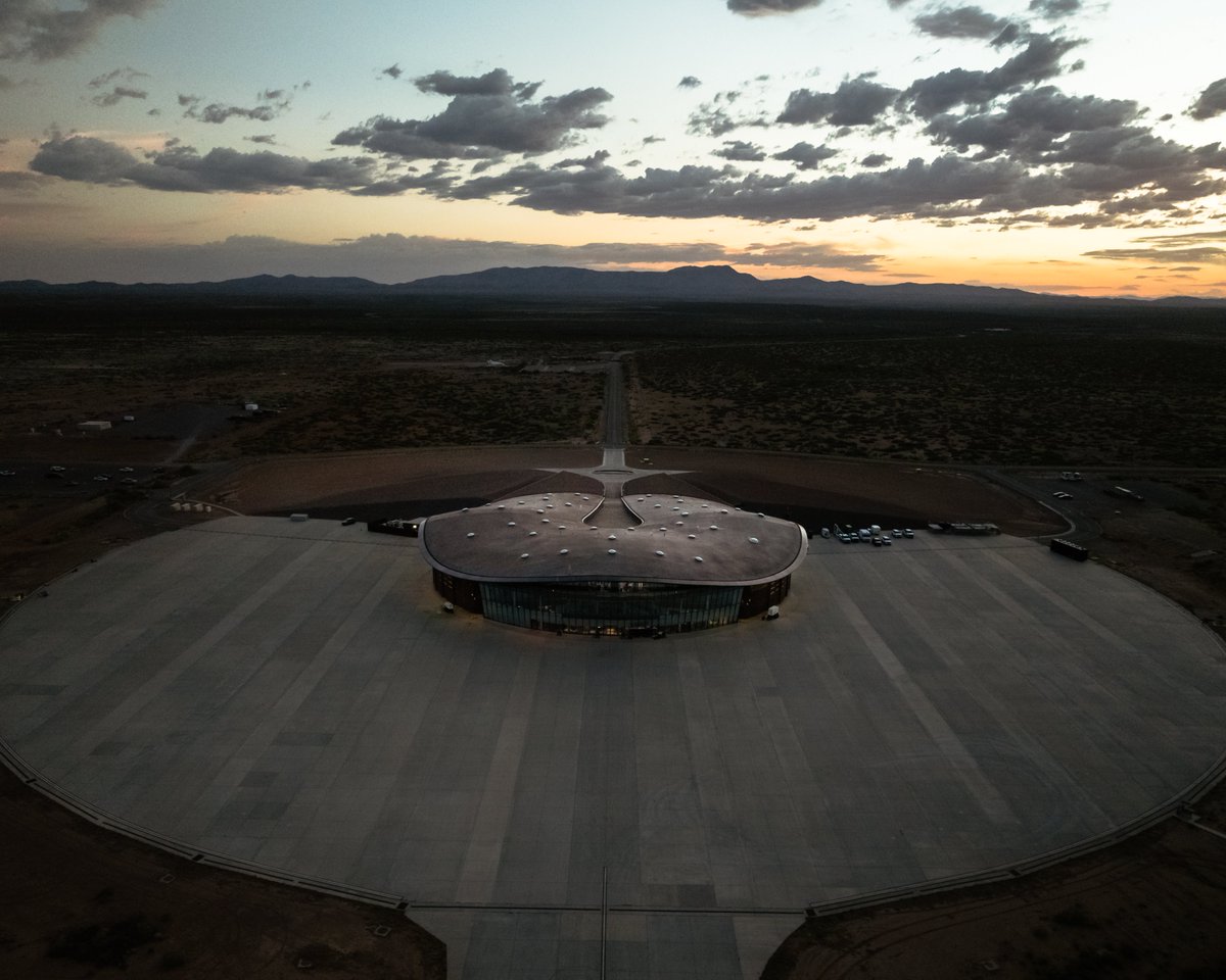 virgingalactic's tweet photo. It’s a great day for a spaceflight! #Galactic07

We are gearing up to take four more humans to space! Weather conditions are favorable over @Spaceport_NM — ⭐Stay tuned for live updates here on X. https://t.co/uDE15TytKH