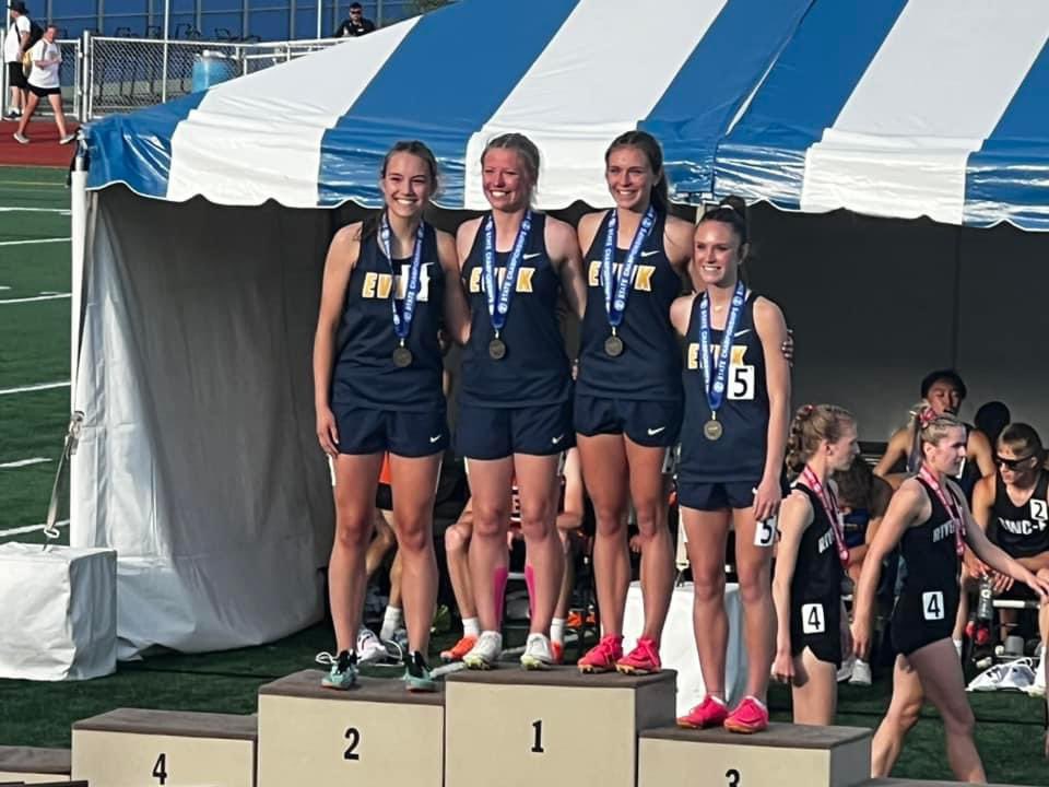 Tyler Warren tweet media