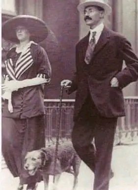 <a href="/MattWallace888/">Matt Wallace</a> When the Titanic sank, it carried millionaire John Jacob Astor IV. The money in his bank account was enough to build 30 Titanics. However, faced with mortal danger, he chose what he deemed morally right and gave up his spot in a lifeboat to save two frightened children.