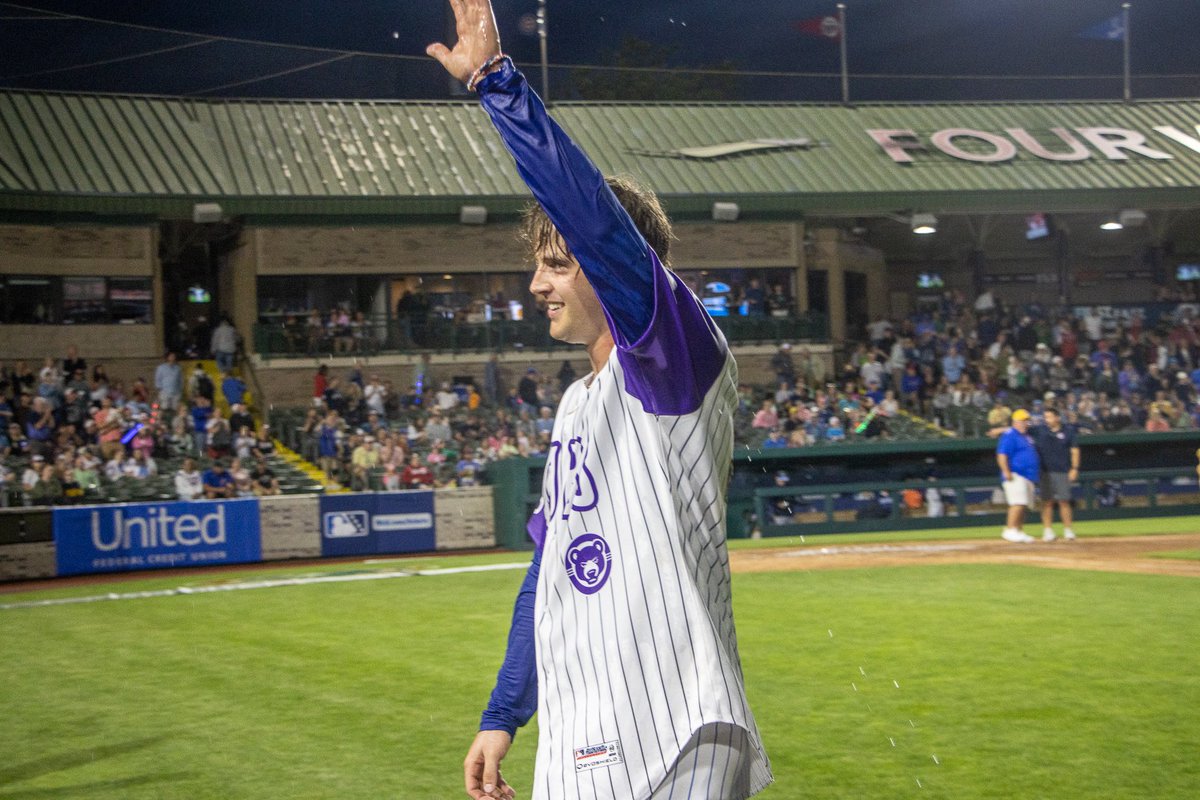 Ethan Levy tweet media