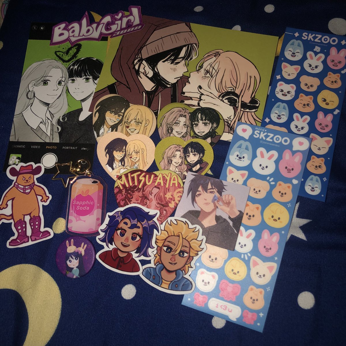roewaviii's tweet photo. “HOW MUCH ARE YOU SPENDING IN KOMIKET?”

ZEROOOOOO— *big boom* 775…… https://t.co/qVJX3eV4Gc