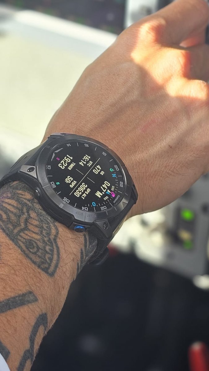 GarminAviation's tweet photo. Which #D2Mach1Pro mode is your in-flight default?
1๏ธโฃ Moving map
2๏ธโฃ PulseOx
3๏ธโฃ Flight data
4๏ธโฃ Health stats
#GarminAmbassador Philipp Haidbauer https://t.co/rNmpWdvOQQ