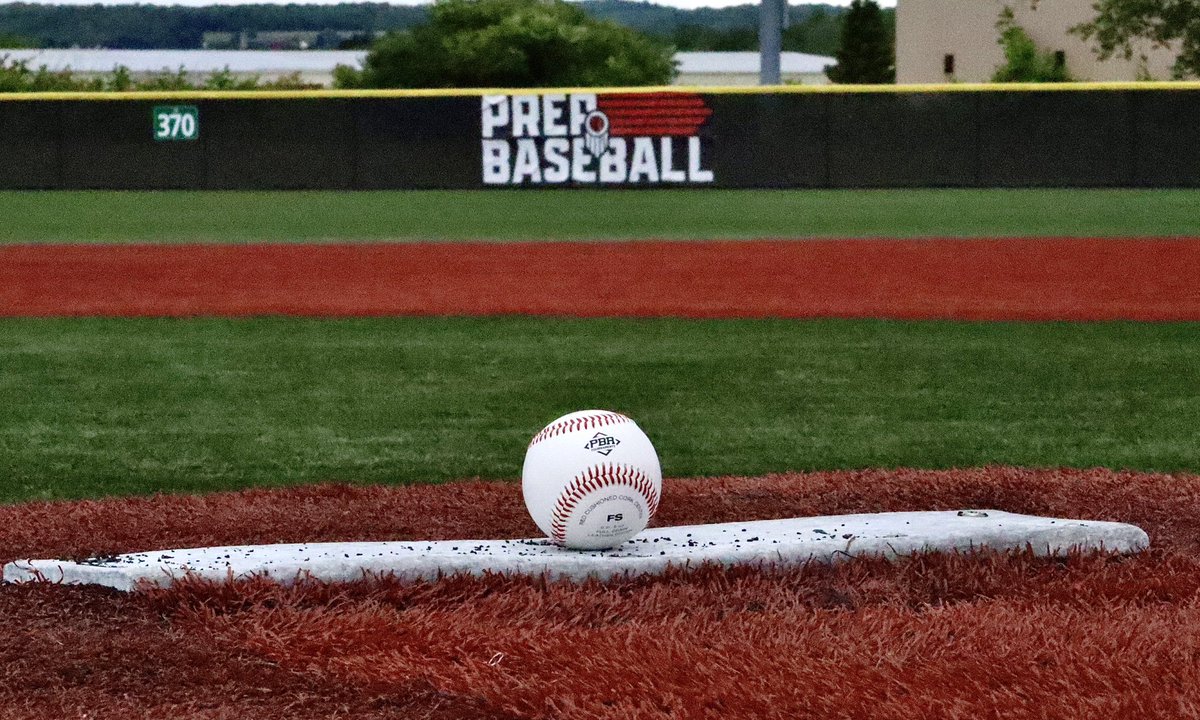 LumberYardNY's tweet photo. #RealizeYourVision βοΈ | @prepbaseball https://t.co/rhZORVZbSk