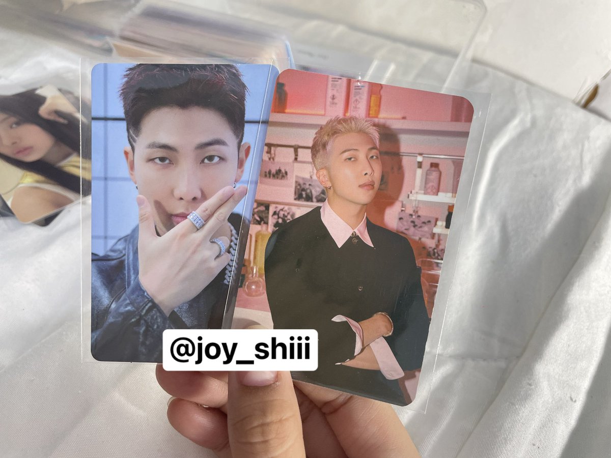 joy_shiii's tweet photo. wts lfb ph

bts rm proof ld rpc

free na yung album pc mint condi

₱350
with minimal issue yung ld rpc

tag wtb lfs bts pc bangtan rpc namjoon rm https://t.co/ClwVXBAlsu