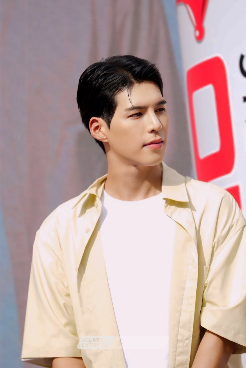 นางสนมจากต่างดาว⭐ tweet media