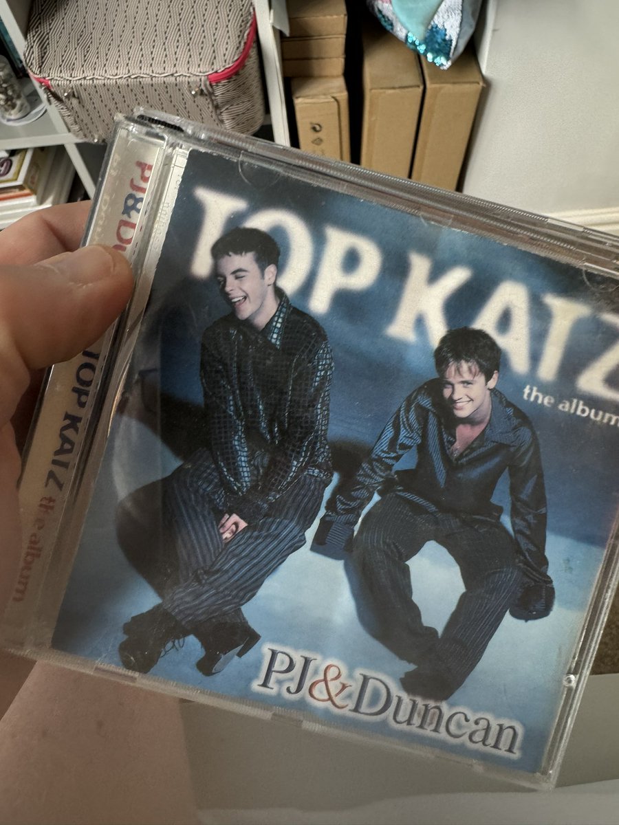 Ryanjh001's tweet photo. @antanddec just found all these in a box of my fiancées old stuff, thought you’d like a bit of nostalgia 😂 https://t.co/T6gDFI9kC5