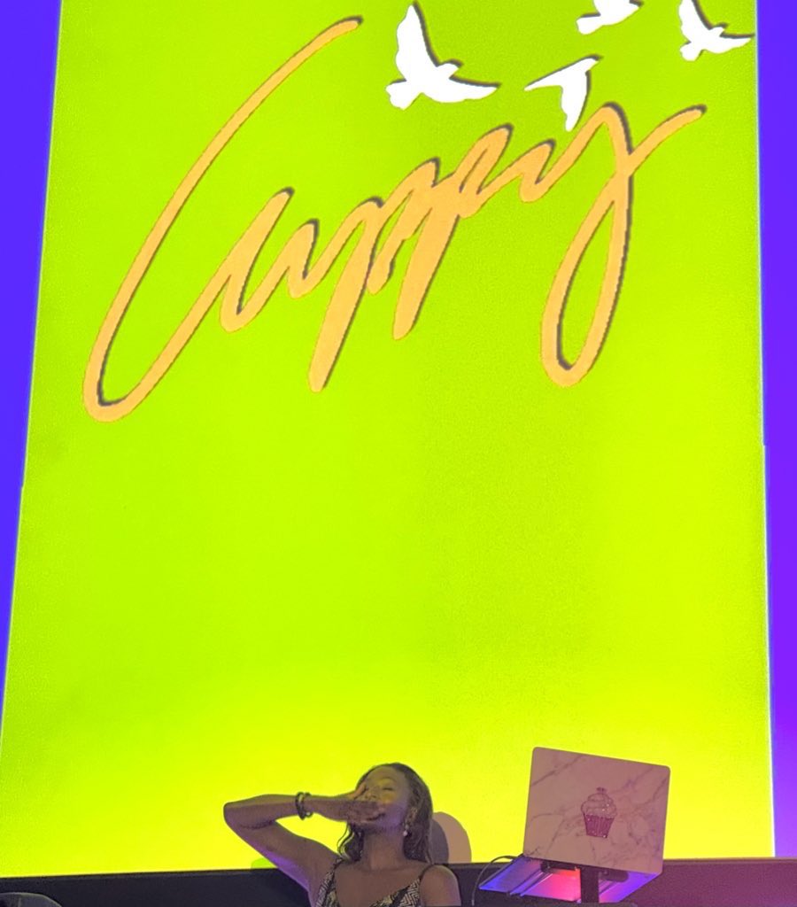 cuppymusic's tweet photo. Summer gigs rolling in 🕊️💃🏾 #ToCuppyThisTune https://t.co/N1MpKGrkT9