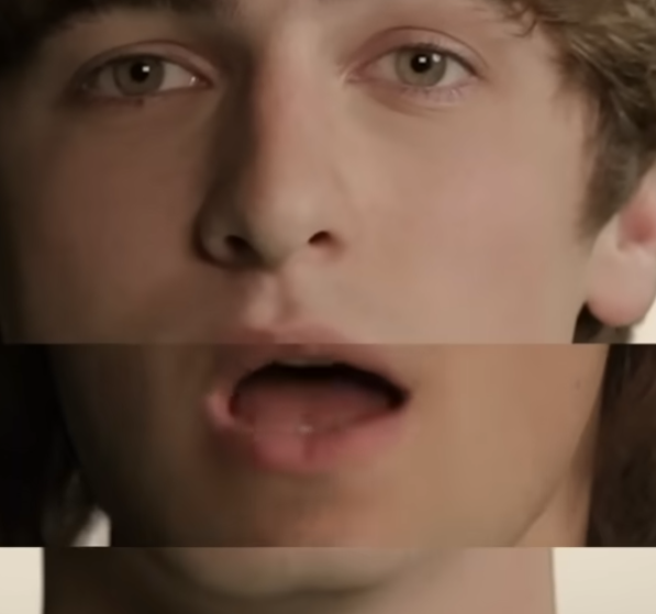 kit_kats_'s tweet photo. "jendall isn't real he can't hurt you"
jendall: https://t.co/XT0GxZekl1