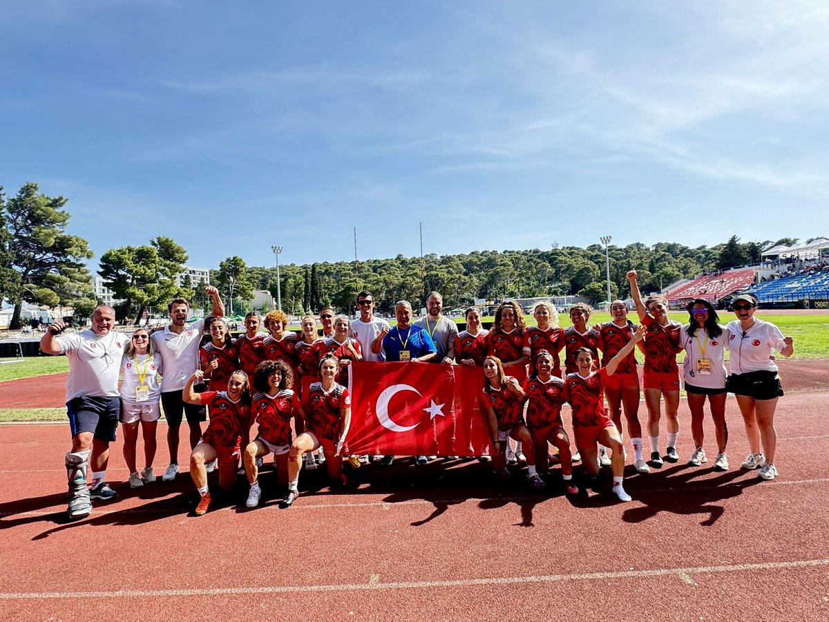 Türkiye Ragbi Federasyonu (@tragbifed) on Twitter photo GALİBİYET BİZİM! 🇹🇷
Milli takımımız Portekiz ile karşılaşmasında 26-19’luk skorla galip geldi.
Sizinle gurur duyuyoruz, tebrikler takım! ❤️
<a href="/OA_BAK/">Dr. Osman Aşkın Bak</a> <a href="/hamzayerlikaya/">Hamza Yerlikaya 🇹🇷</a> <a href="/nahitsah/">Nahit Şahin</a> <a href="/rugby_europe/">Rugby Europe</a> GALİBİYET BİZİM! 🇹🇷
Milli takımımız Portekiz ile karşılaşmasında 26-19’luk skorla galip geldi.
Sizinle gurur duyuyoruz, tebrikler takım! ❤️
<a href="/OA_BAK/">Dr. Osman Aşkın Bak</a> <a href="/hamzayerlikaya/">Hamza Yerlikaya 🇹🇷</a> <a href="/nahitsah/">Nahit Şahin</a> <a href="/rugby_europe/">Rugby Europe</a>