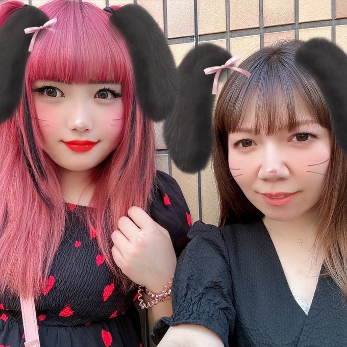 DAMNED vs リリカ𓂃𓈒𓏸 「セロトニン受容帯」 2024年6月7日 新宿HEADPOWER♡  ずっと楽しみにしてた2MANʕฅ&bull;ᴥ&bull;ฅʔ 数ヶ月ぶりに見たけど、めっちゃ楽しかった〜！！！！  DAMNEDもリリカも勢いやばくて、前よりパワーアップしてたから見に行けて良かった♡♡♡<a href="/tag/diaura"class="tags"><span>#diaura</span></a><a href="/tag/limitlessfall"class="tags"><span>#limitlessfall</span></a><a href="/tag/fad%E6%A8%AA%E6%B5%9C"class="tags"><span>#fad横浜</span></a>