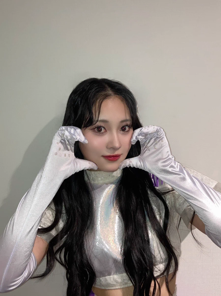 GPjsHmVacAE81jj?format=webp&