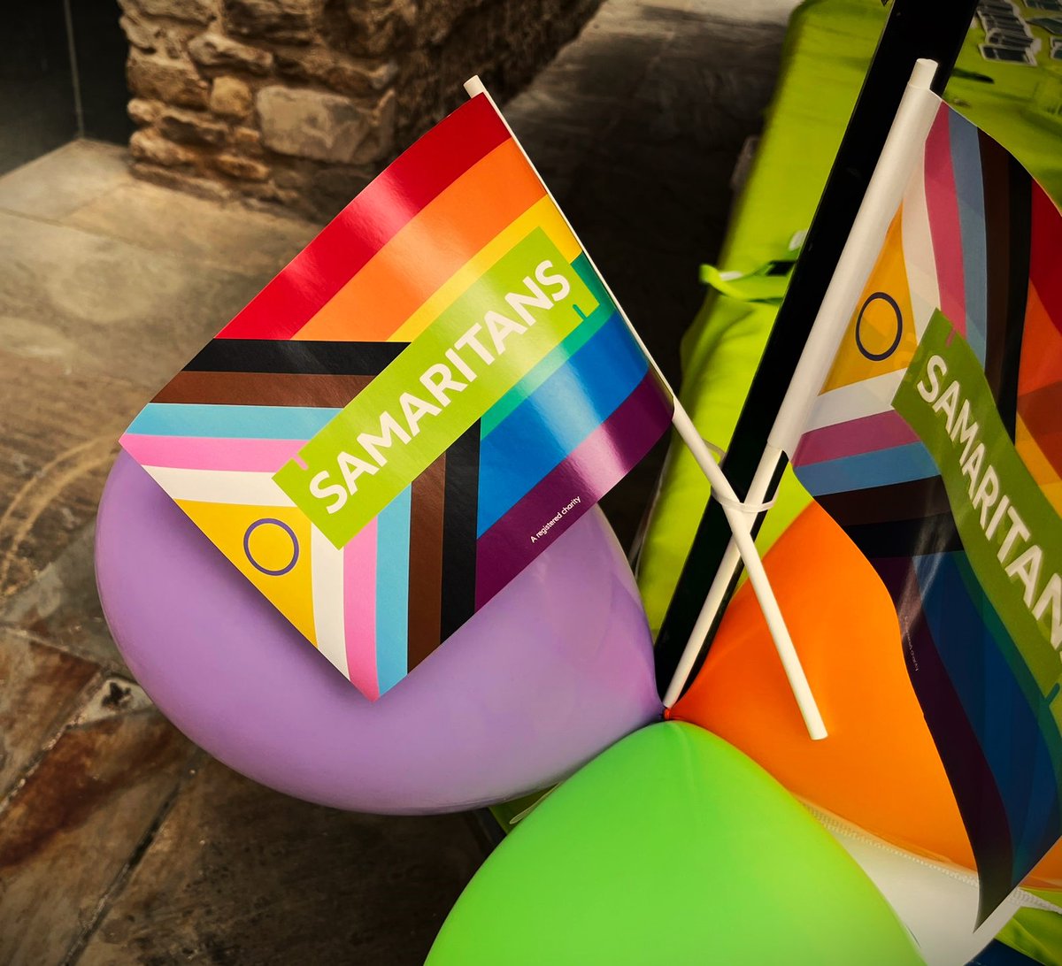 OxfordSams tweet media