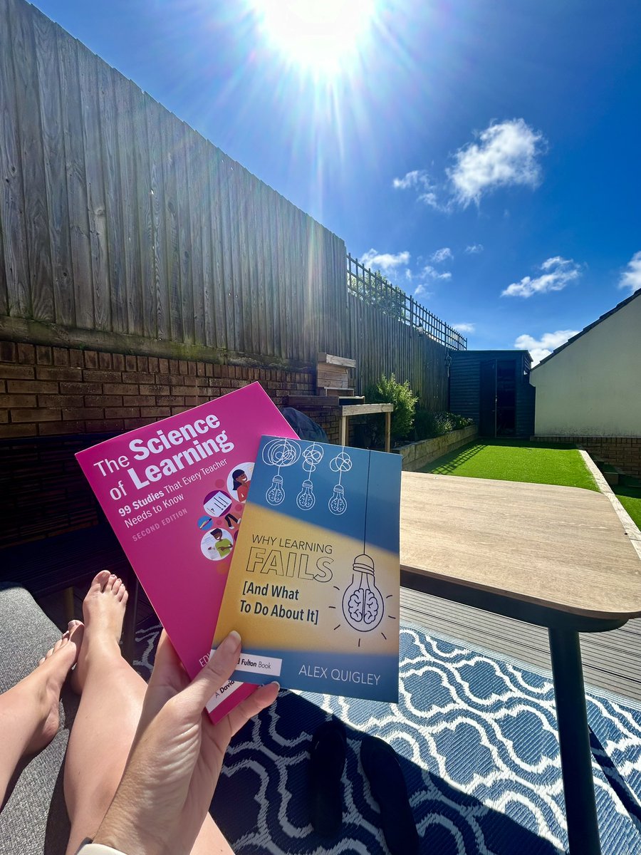 catnew86's tweet image. The sun is shining in north Devon today. Perfect conditions for sitting in the garden with these two books that have just arrived. #education #whylearningfails #thescienceoflearning @AlexJQuigley @BradleyKBusch