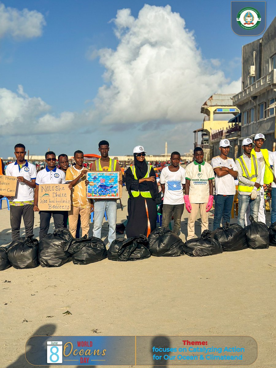 EnvsSNU's tweet photo. Celebrating #WorldOceanDay with a powerful clean-up campaign led by students from the Environmental Science Department at Liido Beach. Together, we can make a difference for our oceans.  #oceanlife https://t.co/PdwMUArBSE