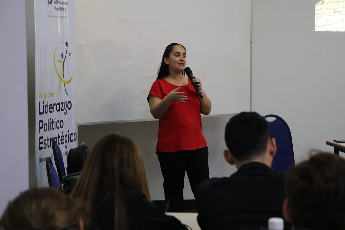 IDPPSpy's tweet photo. Con la instructora Mag. Lilia María Ayala, inicia el Seminario II "Herramientas para la gestión del liderazgo: Comunicación Escrita" ✍️
#ProgramaDeLiderazgoPolíticoEstratégico #DesarrolloHumano #LiderazgoPolítico #IDPPS https://t.co/gTn7exqlzX
