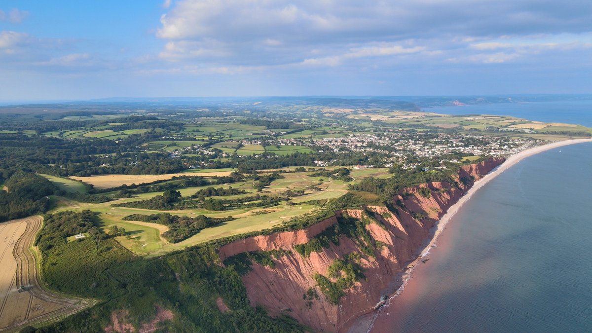 EastDevon_GC's tweet photo. We're delighted to welcome the best men amateur golfers from across the southwest as they compete in the Centenary SWCGA South West week.
@DevonGolf @cgucornwall @Somerset_G_U @Glosgolf @DCGU_Golf @wiltshire_golf @swsportsnews #lovegolf #heathlandgolf #atitsfinest #HarryColt https://t.co/nCLnZtEoj6