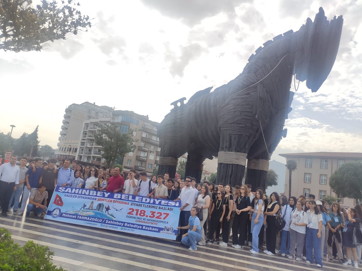 celalBAYIK34's tweet photo. Gaziler diyarından şehitler diyarına 

Teşekkürler syn @mtahmazoglu @sahinbeybel @gantepvaliligi https://t.co/ZG50lKWwvL
