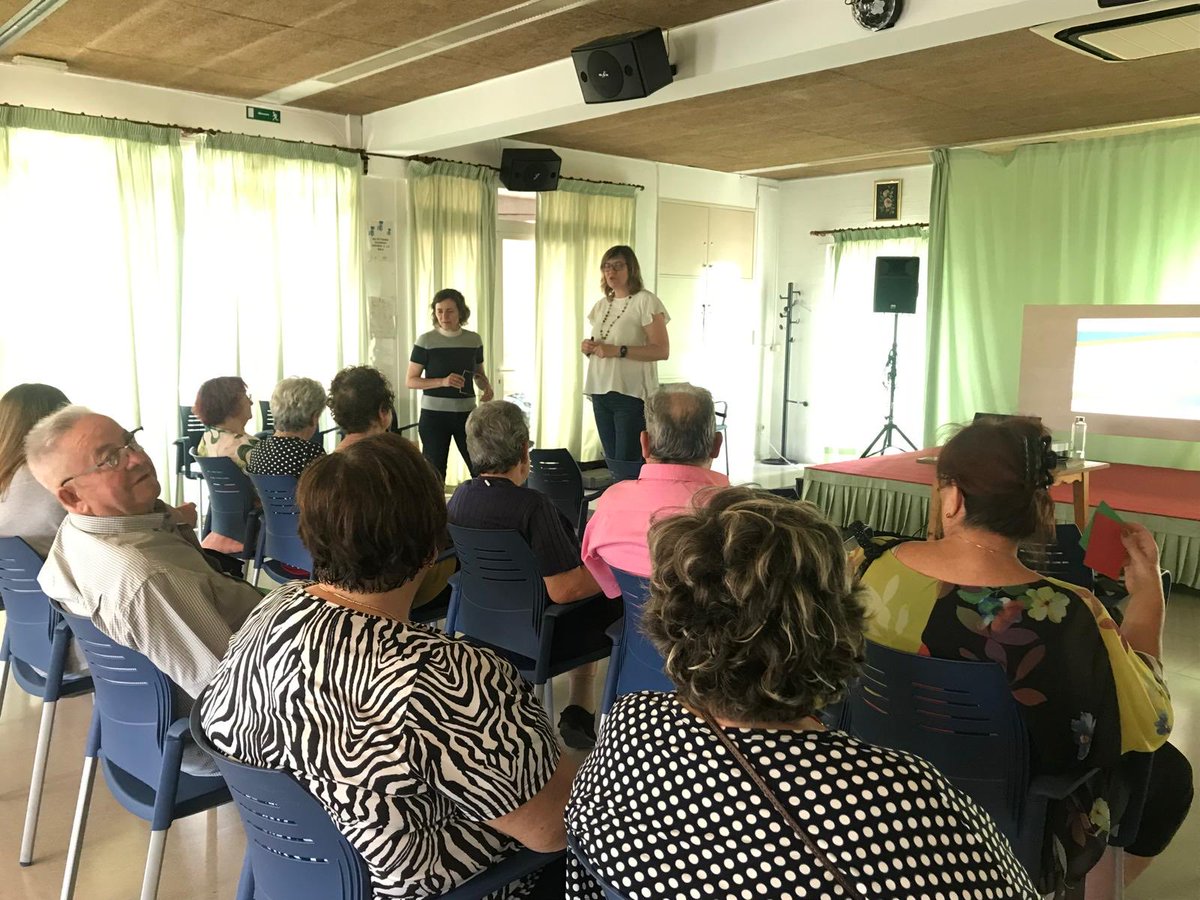 …un llegat a la ciutadania amb motiu de la celebració del XXVII Congrés a la ciutat @SefapXXVII al <a href="/palco_gi/">Palau de Congressos de Girona</a>  A càrrec de #farmacèutiques d'#AtencióPrimària de Girona

#FarmaciaICS