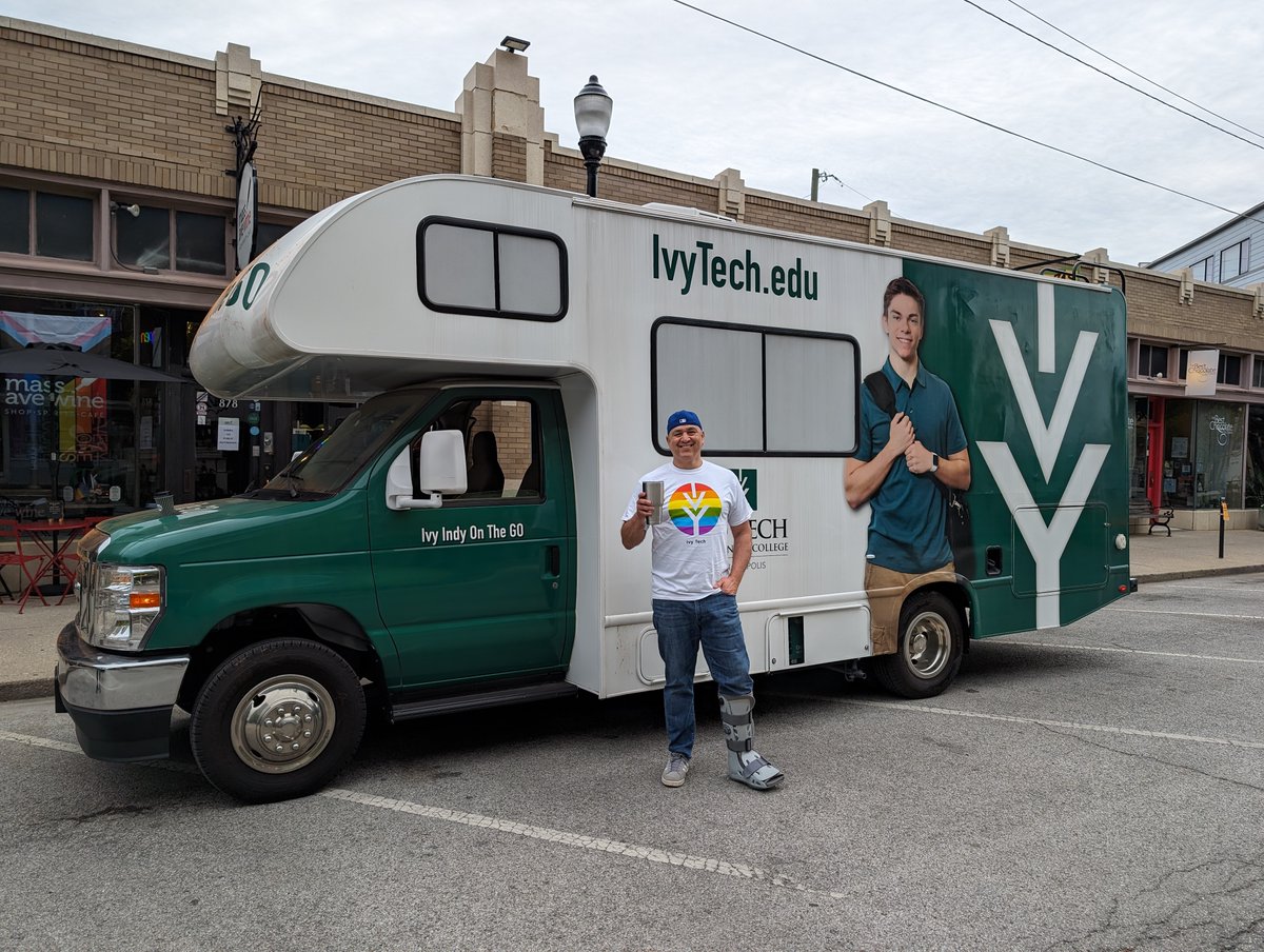🌈🎉 Celebrating Pride Month at the Indy Pride Parade! 🎉🌈

Our Ivy Tech Indy students, staff, and faculty came together to show our support and celebrate love, diversity, and inclusion at the Indy Pride Parade! 🏳️‍🌈