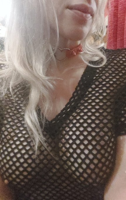 I'm back on #onlyfans , come and worship your #mommy. #moneyslave #queen #FinDom https://t.co/fAXOd8<a href="/tag/onlyfans"class="tags">#onlyfans</a><a href="/tag/mommy"class="tags"><span>#mommy</span></a><a href="/tag/queen"class="tags"><span>#queen</span></a><a href="/tag/findom"class="tags"><span>#findom</span></a><a href="/tag/moneyslave"class="tags"><span>#moneyslave</span></a>