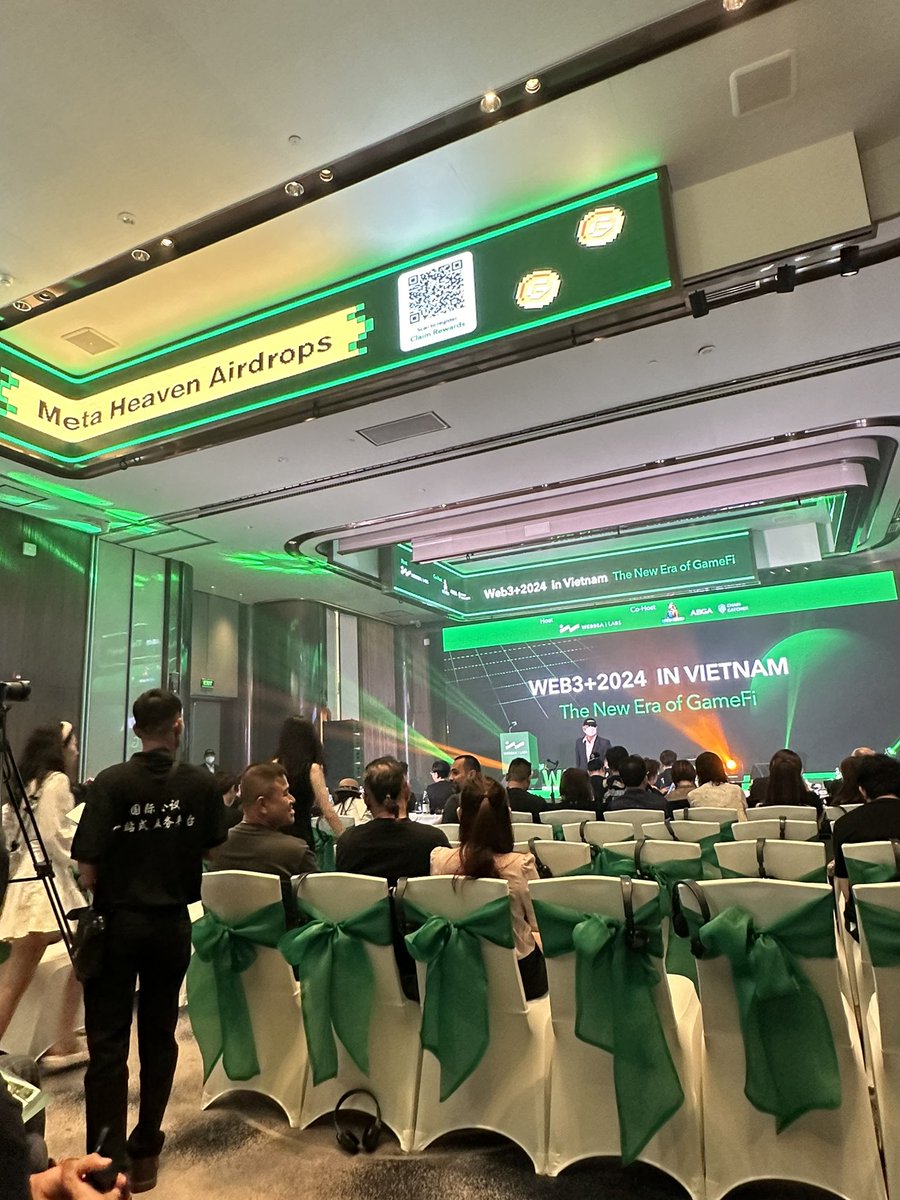 SeraphiNFiniTyᵍᵍ tweet media