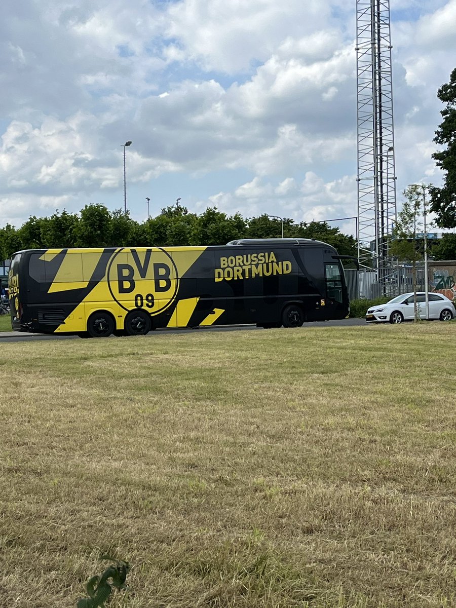 HePpie11's tweet photo. Mooi evenement dit weekend bij ZAC (Zwolsche Athletische Club) de ISR elite cup met o.a. Benfica, Ajax en Borussia Dortmund. Hoog niveau voetbal en erg leuk om te zien https://t.co/lEthzcivso