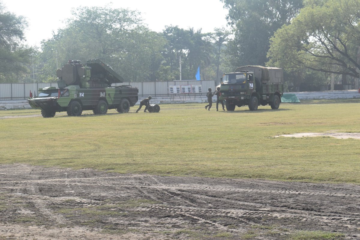 westerncomd_IA's tweet image. #StrongAndCapable 
#TrainToExcel

#AirawatVayurakshaks carried out rehearsal of Air Defence drills &amp;amp; battle procedures and validated #Tactics #Techniques &amp;amp; #Procedures to affirm readiness for operations on Western Front.

#KhargaCorps
@adgpi