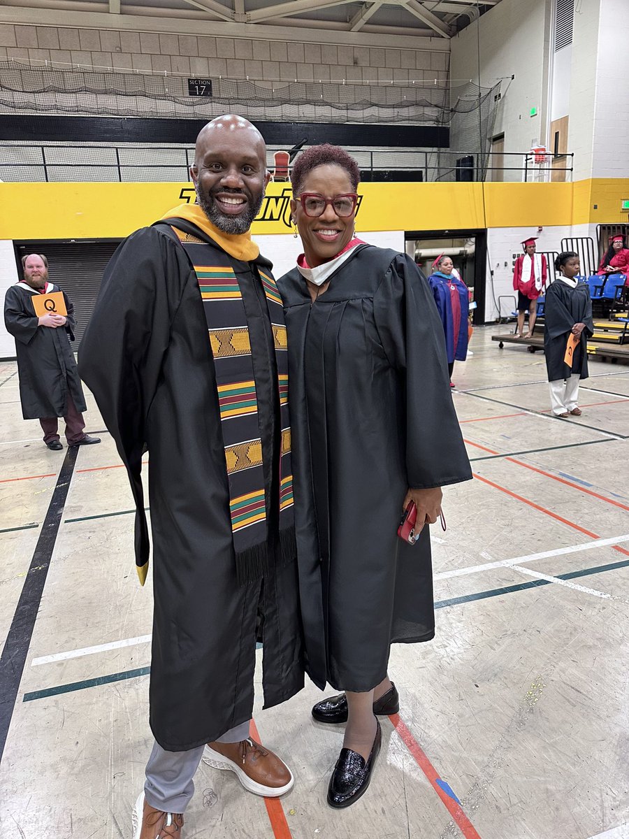 Thedopemathteacher tweet media