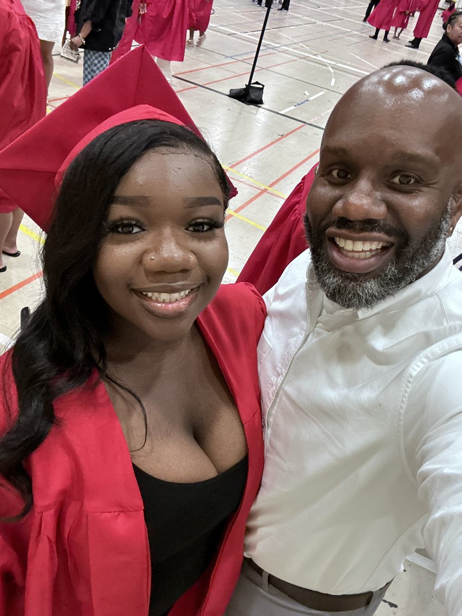 Thedopemathteacher tweet media