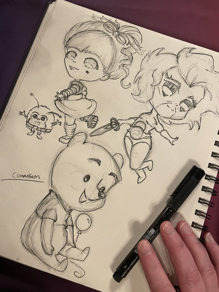 robin2jumpstart's tweet image. A person asked if I could draw Winnie The Pooh, so I did, and just like - that I got a commission! Having fun at my art booth last night!!

#geekgalgo #Livedraw #retroartist #ArtistOnX #artprint