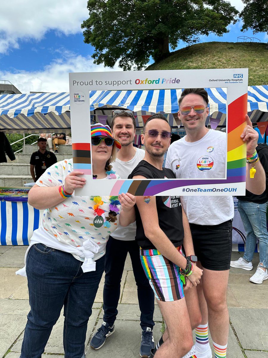 OUH proud to support Oxford Pride! 🏳️‍🌈Such a fun day promoting the Trust and it was great to meet so many people. ⭐️