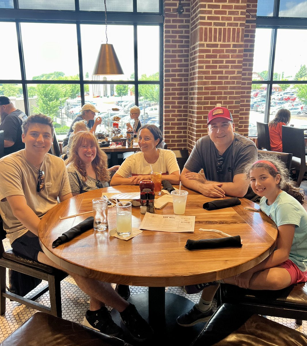 NYCDadsGroup's tweet photo. Highlight of our day: family lunch at The Chocolatier Restaurant, Bar, + Patio! In fact, look at these million $ views from their outdoor patio. 
@Hersheypark @HPassholders @HersheyPA 
#TheChocolatier #HersheyParkHappy #SweetInsiders https://t.co/wMZYzaS3xZ