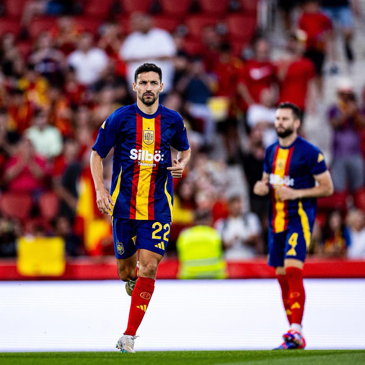 SevillaFC's tweet photo. 📸 🇪🇸 ©️❤️ https://t.co/4aeKotu2wC