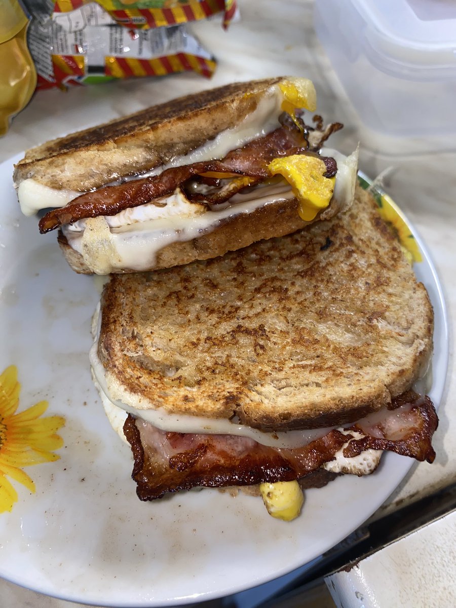 Koubič Soudič 🌝 tweet media