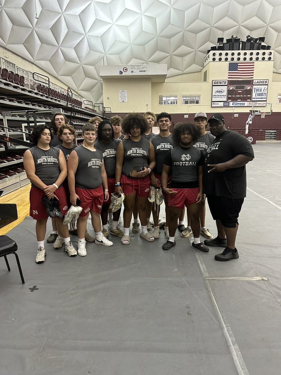 North DeSoto Football (@ndgriffinfb) on Twitter photo There’s a million things you could be doing on this sunny Saturday, but our line spent it getting better at the <a href="/Gents_Football/">Centenary Football</a> lineman challenge! Thanks for having us! There’s a million things you could be doing on this sunny Saturday, but our line spent it getting better at the <a href="/Gents_Football/">Centenary Football</a> lineman challenge! Thanks for having us!