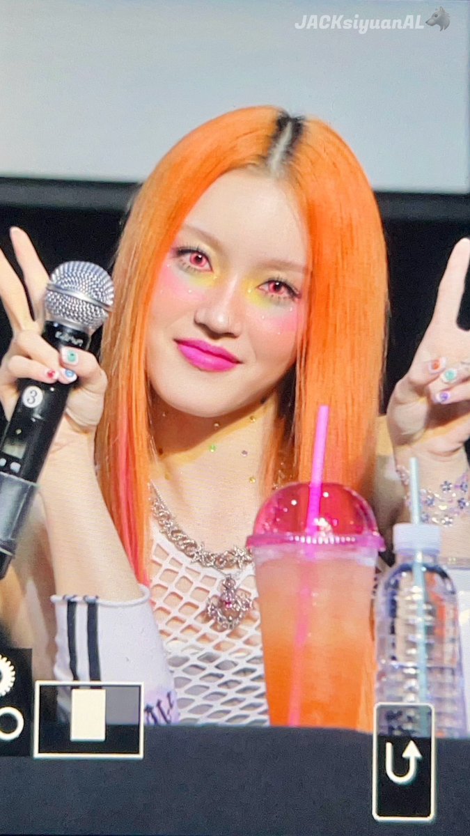 CHSAPICS's tweet image. chisa 🩷🩷🩷✨