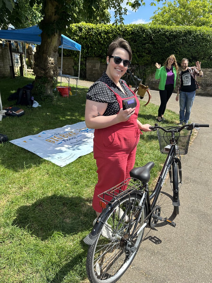 BrightwayzUK's tweet photo. Here’s Mattie… a happy #BigBikeRevival ‘customer’ today with fixed bike and free cycle tool kit. Team Brightwayz’  Dez and Lucy giving a wave too. ⁦@WeAreCyclingUK⁩ ⁦@CyclingUK_EMids⁩ #GetCycling https://t.co/1LGTjF4IK0