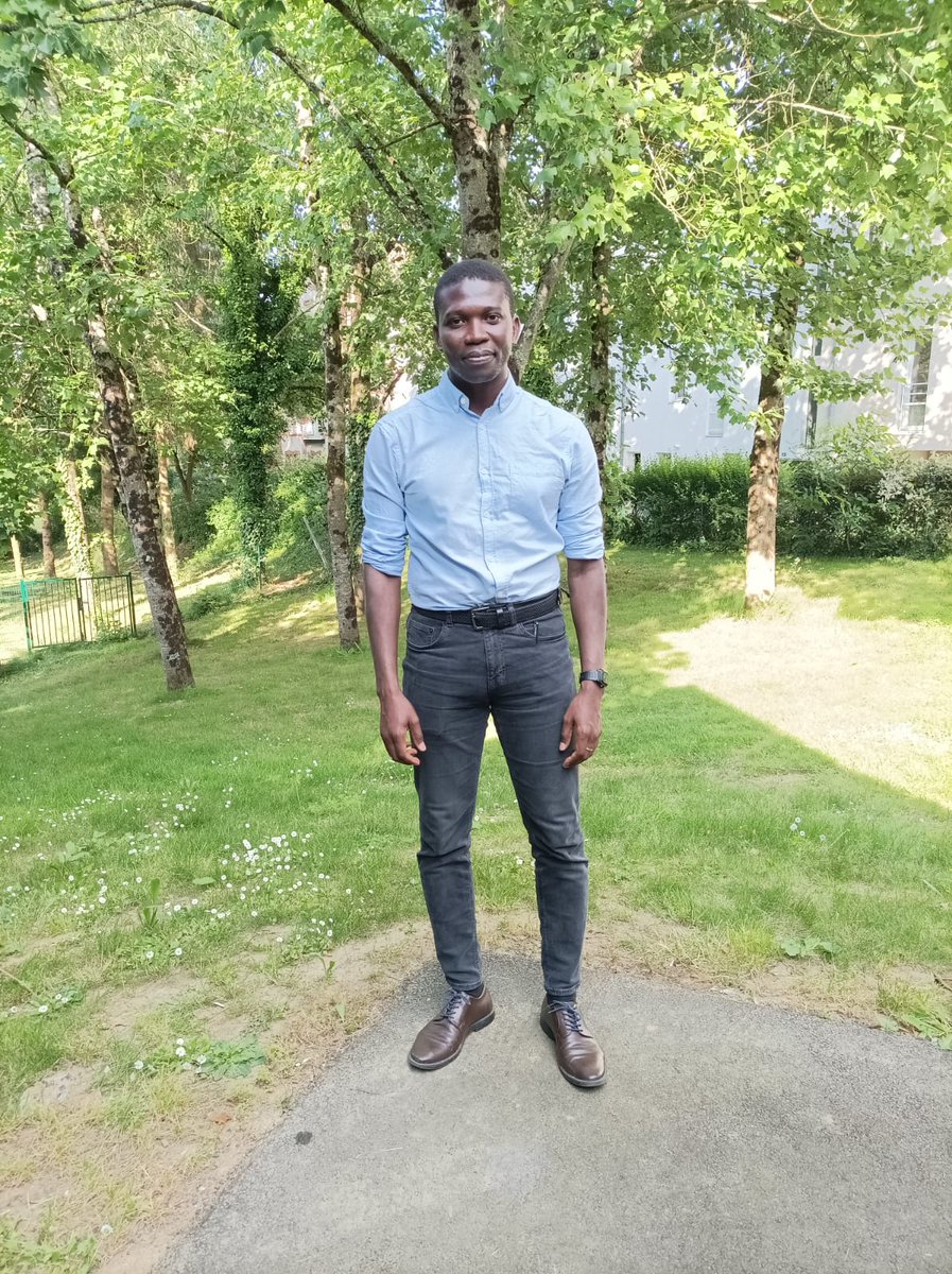 De tous les instruments de musique la plus mélodieuse est sans nul doute, la kora.

#Falmarès #Flammarion #Poetry #Poésie #DONNERLEMAX #FalmarèsWorldTour