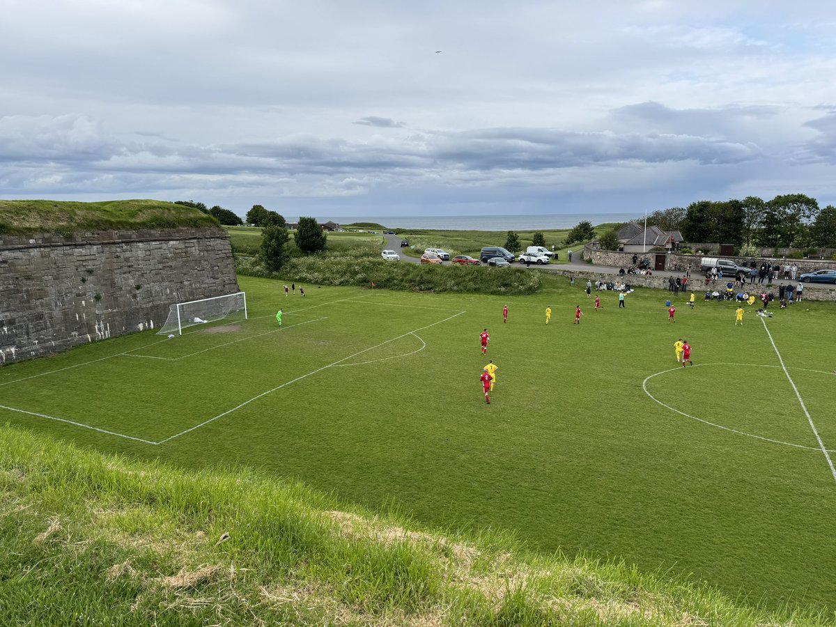 𝙹𝙰𝙼𝙸𝙴 𝙼𝙲𝚀𝚄𝙴𝙴𝙽 tweet media