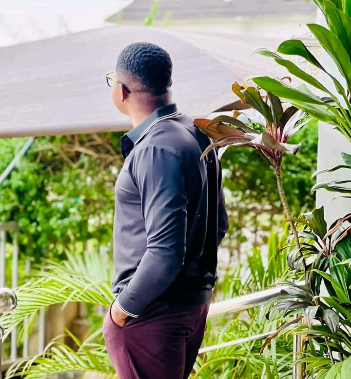 The most boldly repeated lie in modern-day Christianity is “God told me.” 

“God told me to tell you.”
“God said to me”
“God spoke to me with a loud voice”

Tomorrow you will hear it again and again from puppeteers and manipulators who claim to hear from God.

#KAA
#kaa_truths