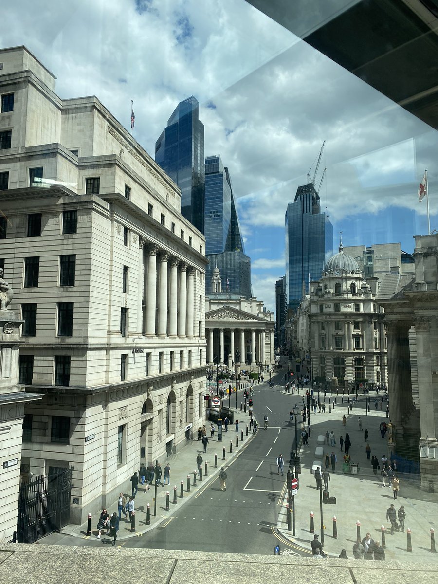 heathskib's tweet photo. What a week / weekend! Meeting in the City, meeting in Whitehall, 🩰 at Royal Opera House, Trooping the Colour rehearsal, ☀️ , 🥂 and awesome company 🥰 https://t.co/kFD4yZwSje